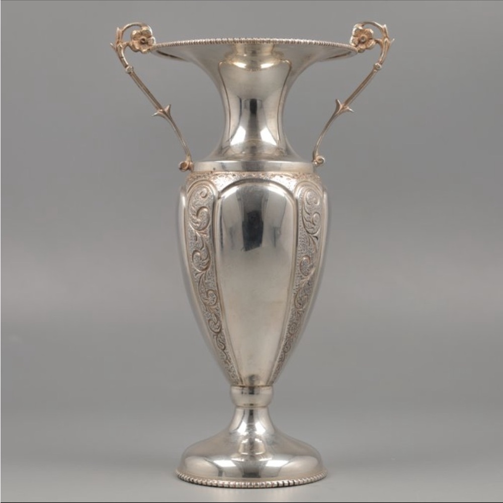 Antique Art Nouveau Fine .925 Silver Vase with Elegant Ornate Handles 1900 1910